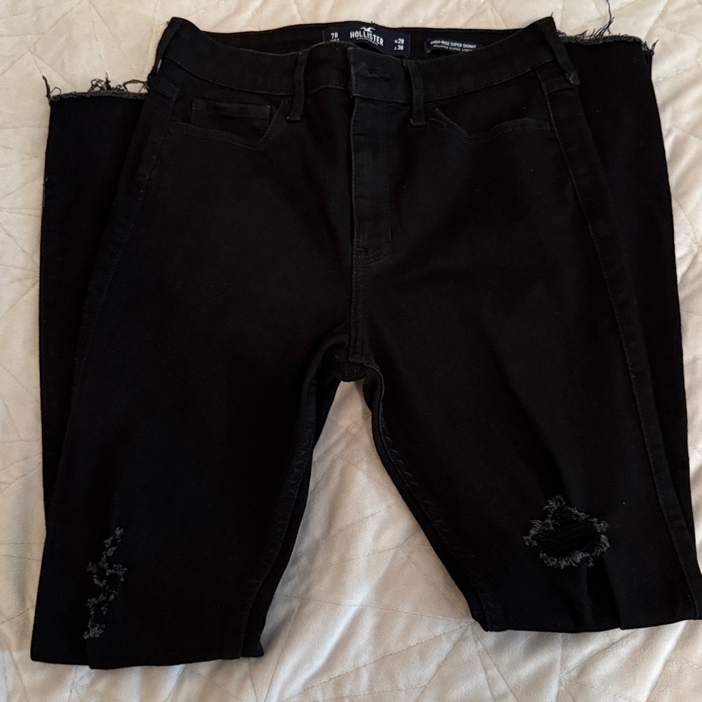 Hollister High-Rise Super Skinny Jeans